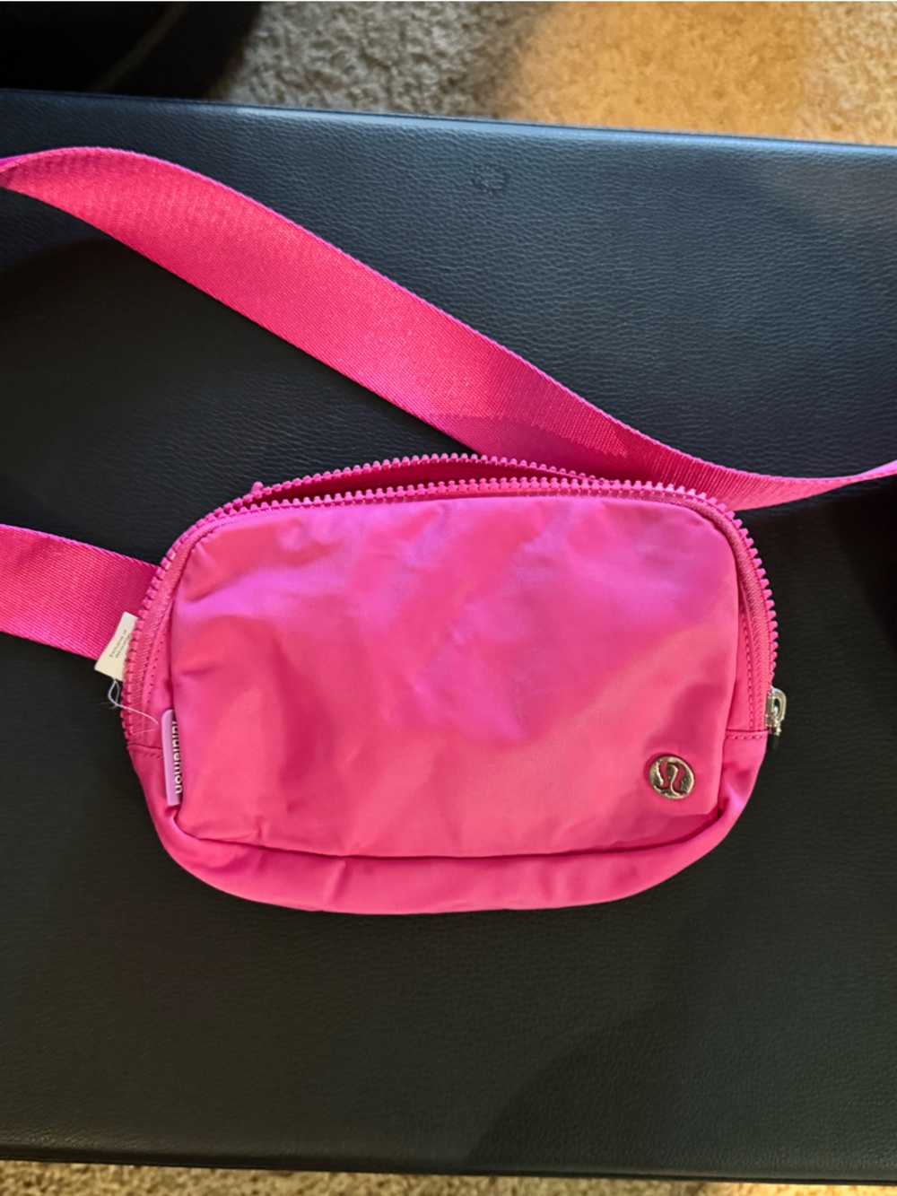 lululemon athletica sonic oink 1L everywhere belt bag